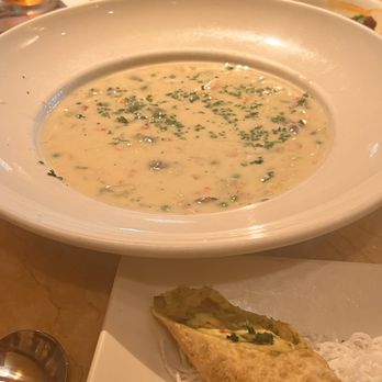 The Cheesecake Factory - Chicken artichoke mushroom Housemade Soup...Delicious - Desserts Near Me - Sarasota, Florida The Cheesecake Factory - Chicken artichoke mushroom Housemade Soup...Delicious - Desserts Near Me - Sarasota, Florida