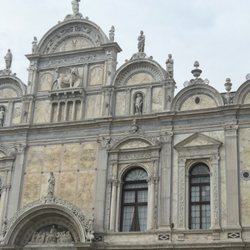 Walks Inside Venice - The Square