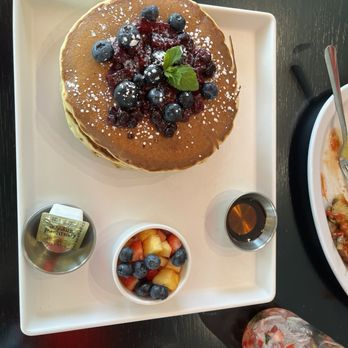 RealGood Brunch - Blueberry pancakes - Breakfast & Brunch Near Me - Tucson, Arizona RealGood Brunch - Blueberry pancakes - Breakfast & Brunch Near Me - Tucson, Arizona