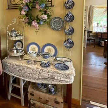Columbia Kate's Boutique - Women's Clothing Near Me - Columbia, California Columbia Kate's Boutique - Women's Clothing Near Me - Columbia, California