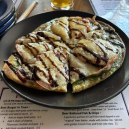 Caprese flatbread