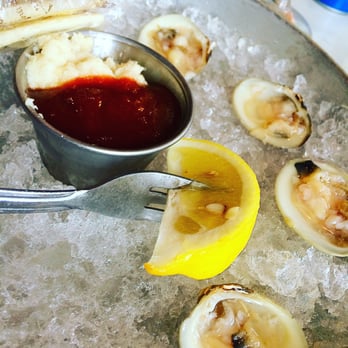 Mama's on the Half Shell - Clams. Tasty, but tiny. Great horseradish. - Bars Near Me - Baltimore, Maryland Mama's on the Half Shell - Clams. Tasty, but tiny. Great horseradish. - Bars Near Me - Baltimore, Maryland