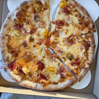 Basil Pizzeria - Regular Pizza (14 Inch) - Margherita - Salad Near Me - Oakland, California