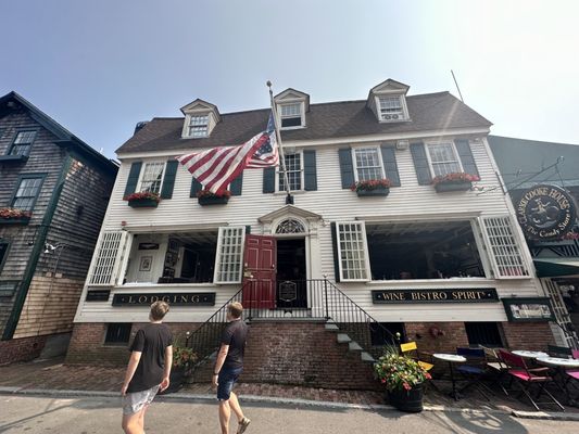 Bowen's Wharf by null