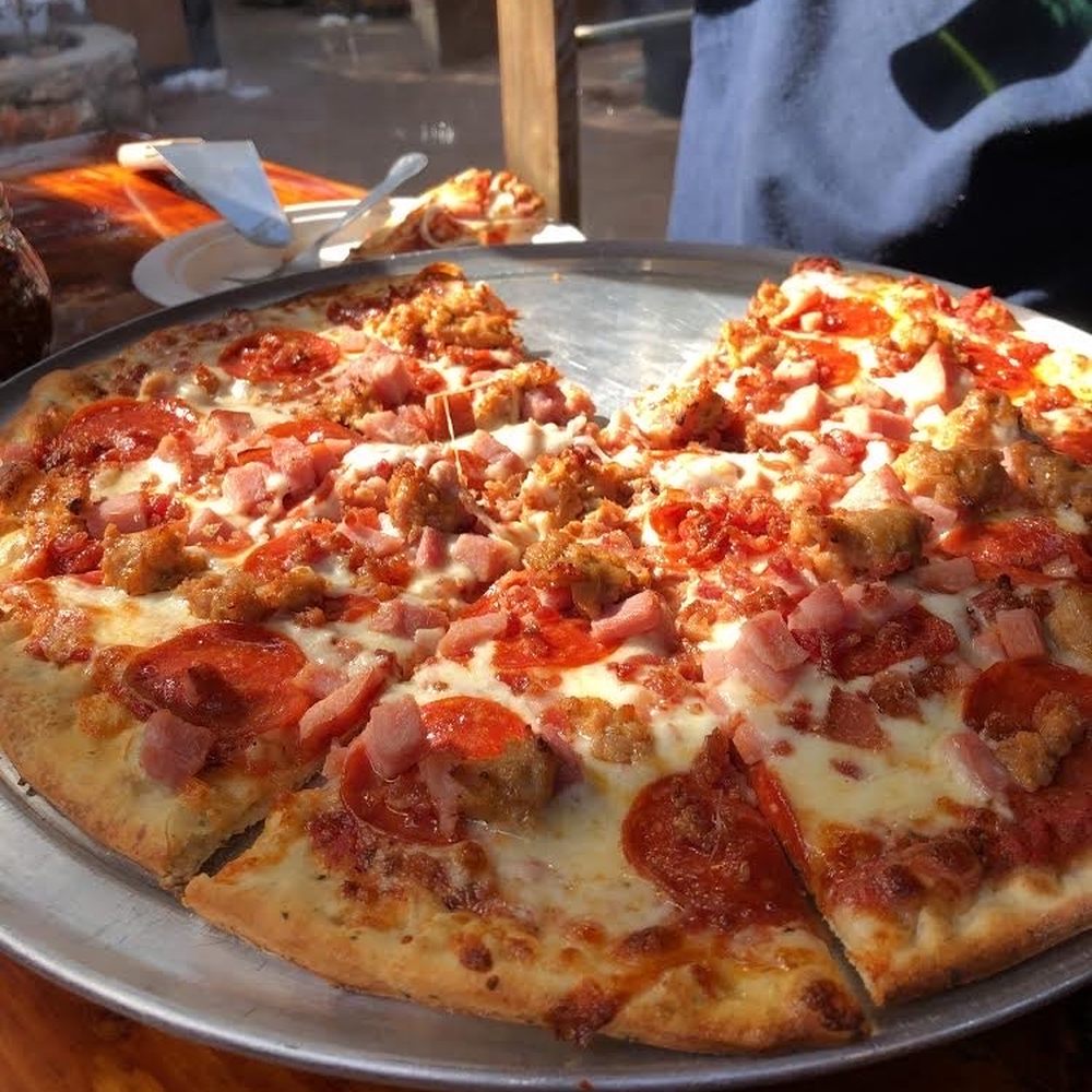 Gilligans Pizza LLC - Medium Big Island Thin Crust Goodness - Pizza Near Me - Yarnell, Arizona Gilligans Pizza LLC - Medium Big Island Thin Crust Goodness - Pizza Near Me - Yarnell, Arizona