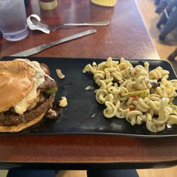 Junkyard Bistro - Burger and pasta salad