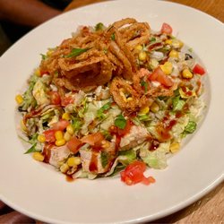 BJ's Restaurant & Brewhouse - Southwest Santa Fe Salad