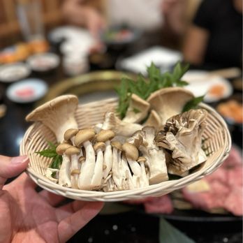 Tsuruhashi Plus - Assorted Mushroom - Barbeque Near Me - Fountain Valley, California Tsuruhashi Plus - Assorted Mushroom - Barbeque Near Me - Fountain Valley, California