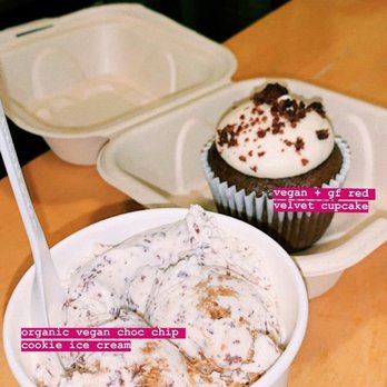 Karma Cream - a cup of ice cream and a cupcake - Ice Cream & Frozen Yogurt Near Me - Gainesville, Florida Karma Cream - a cup of ice cream and a cupcake - Ice Cream & Frozen Yogurt Near Me - Gainesville, Florida