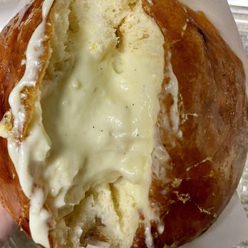 Flour Fresh Cream Donut - Donuts Near Me - Los Angeles, California