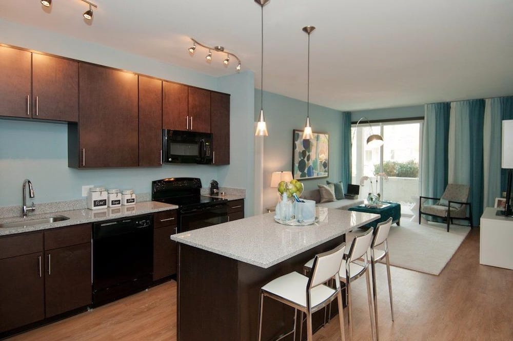 FORT TOTTEN SQUARE Updated September 2024 30 Photos & 28 Reviews