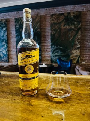 One Legged Magpie by null