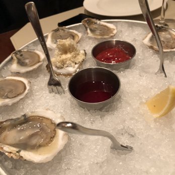 Sandbar - Oysters - Bars Near Me - Cold Spring Harbor, New York