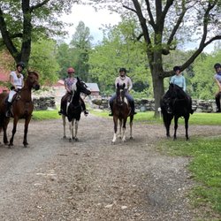Manhattan Riding Club - Bedford cross country jumping hack