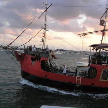 Island Queen Cruises - Boat Tours Near Me - Miami, Florida