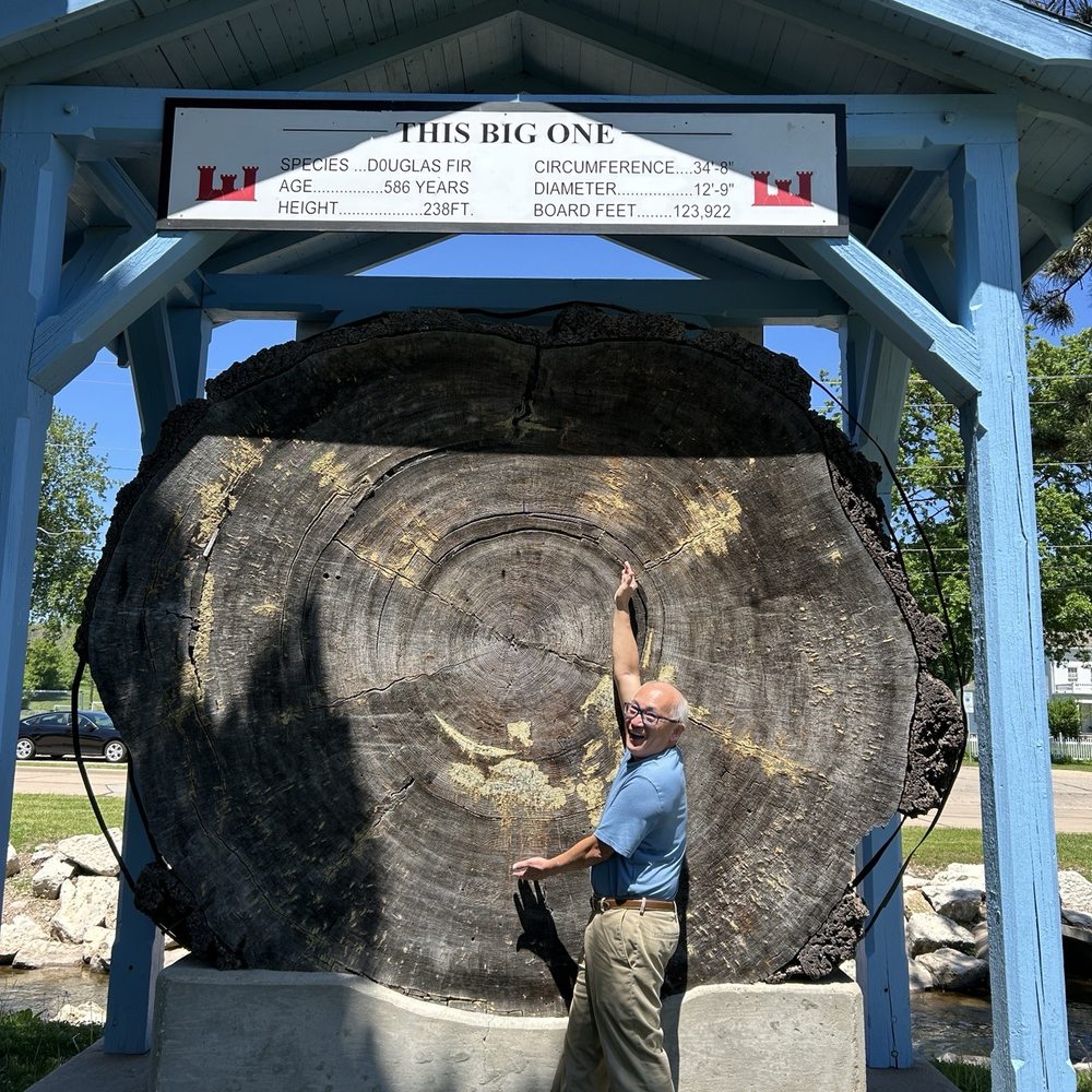 This Big One - Landmarks & Historical Buildings Near Me - Kaukauna, Wisconsin