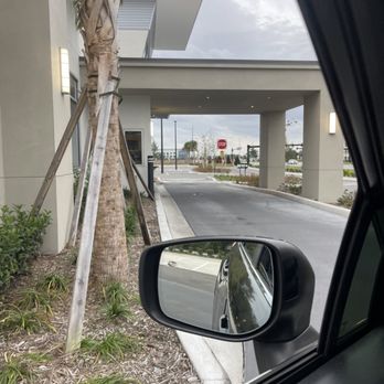 Starbucks - Drive -thru - Coffee & Tea Near Me - Orlando, Florida