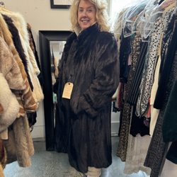 The Vintage Shop - Ranch mink coat