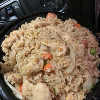 Buuz Thai Eatery - Thai Fried Rice with chicken - Thai Near Me - Arlington, Virginia
