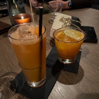 Copper Shaker - two drinks on a table - Cocktail Bars Near Me - St Petersburg, Florida