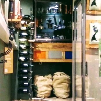 Centrale del Caffè - I love this short staircase - Cafeteria Near Me - Naples, NA Centrale del Caffè - I love this short staircase - Cafeteria Near Me - Naples, NA
