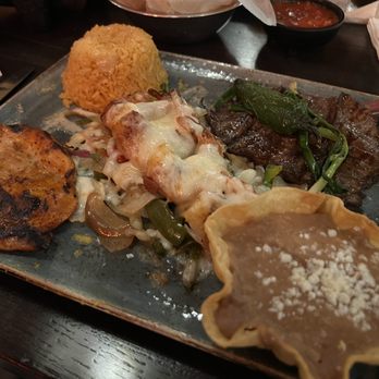 Azteca D' Oro Mexican Restaurant UCF - Plato Fiesta - Mexican Near Me - Orlando, Florida