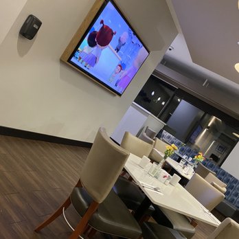 Onyx Restaurant - a flat screen tv in the dining room - Breakfast & Brunch Near Me - Anaheim, California