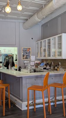 Mango Mangeaux: A Simply Panache Bistro by null