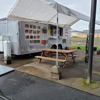 Paloma’s Taqueria - The truck - Mexican Near Me - Salem, Oregon Paloma’s Taqueria - The truck - Mexican Near Me - Salem, Oregon