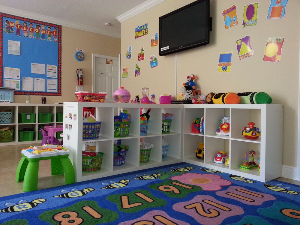 Chynas Dreamland - childcare center in Chicago, IL