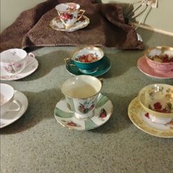 Southern Pickers Antiques - 7. Tea cup & saucers