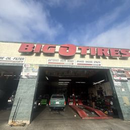 Exterior outside entrance of Big O Tires - Big O Tires - West L.A., California Exterior outside entrance of Big O Tires - Big O Tires - West L.A., California