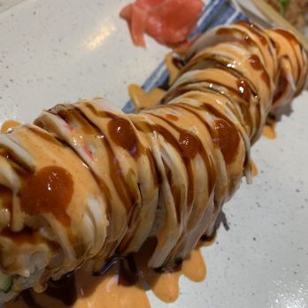 Chili Thai Cuisine - a sushi roll on a plate - Thai Near Me - Lino Lakes, Minnesota