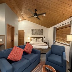 Bear Hill Lodge