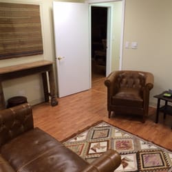 North Shore Chinese Medicine - Spacious, comfortable treatment rooms.