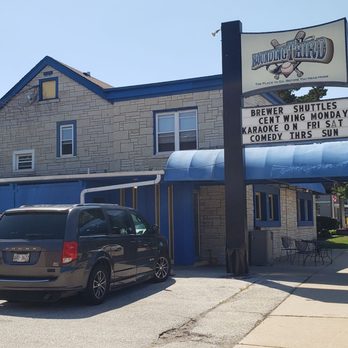 Rounding Third - Sports Bars Near Me - Milwaukee, Wisconsin Rounding Third - Sports Bars Near Me - Milwaukee, Wisconsin