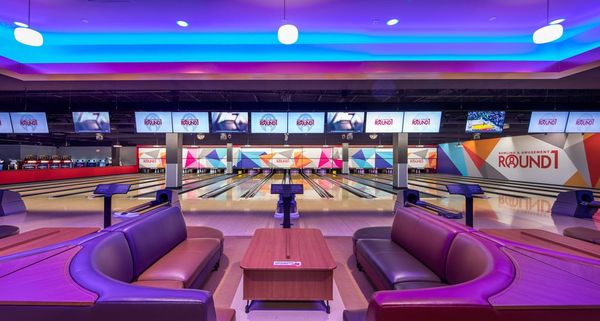 Round1 Bowling & Arcade Fashion District Philadelphia by null