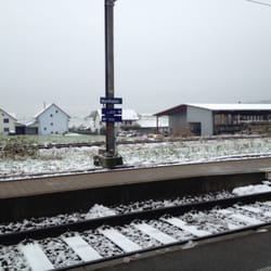 Bahnhof Marthalen - bahnof mit zwei gleisen