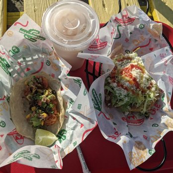 Lily's Little Mexico - Shrimp taco on the left, quinoa sopa on the right - Food Trucks Near Me - Chincoteague, Virginia