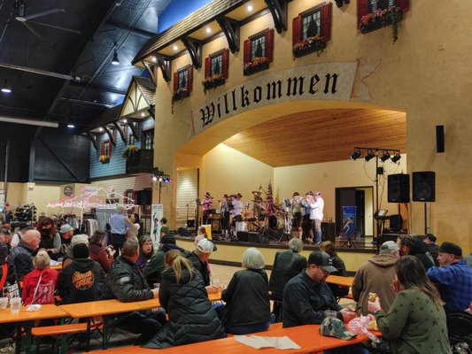 Mt. Angel Community Festhalle