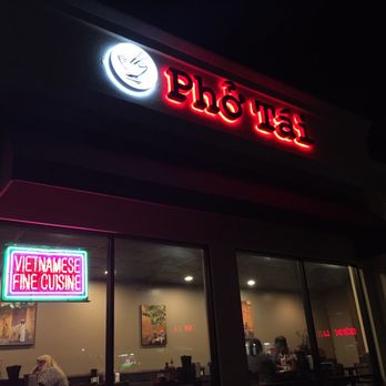 Pho Tai - Exterior - Vietnamese Near Me - Hayward, California
