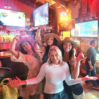 Beachside Tavern - Music Venues Near Me - New Smyrna Beach, Florida