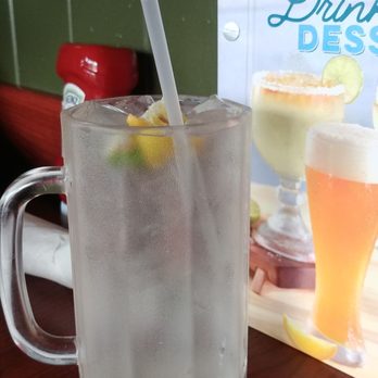 Ruby Tuesday - Water w/ lemon and lime - American Near Me - Fayetteville, North Carolina Ruby Tuesday - Water w/ lemon and lime - American Near Me - Fayetteville, North Carolina