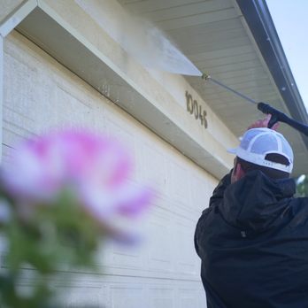 NW Dirt Pros - House washing - Pressure Washers Near Me