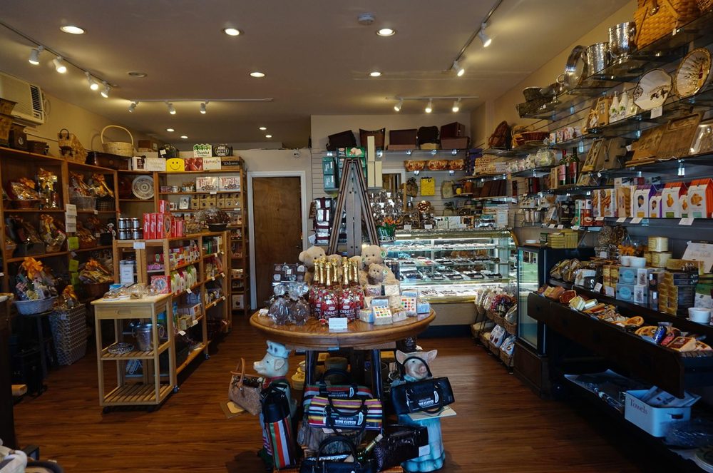 PERSONALLY YOURS GIFT BASKETS Updated March 2024 57 Photos & 11