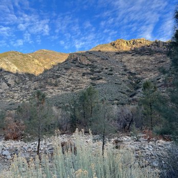 Johnsondale Bridge River Trail - Hiking Near Me - Kernville, California Johnsondale Bridge River Trail - Hiking Near Me - Kernville, California