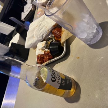 Buffalo Wild Wings - Bad food - Chicken Wings Near Me - McHenry, Illinois