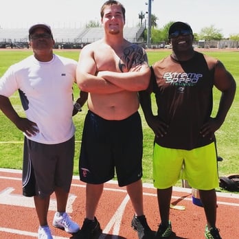 Extreme Speed Training - Coach Mauzy (Left)
Coach McGill (Right) - Trainers Near Me Extreme Speed Training - Coach Mauzy (Left)
Coach McGill (Right) - Trainers Near Me