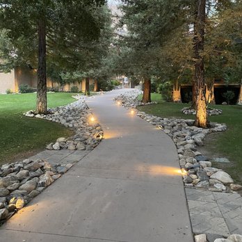 Middle Ranch - Entry walkway - Horseback Riding Near Me - Lake View Terrace, California Middle Ranch - Entry walkway - Horseback Riding Near Me - Lake View Terrace, California