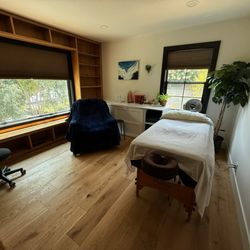 Numo Acupuncture - Treatment room
